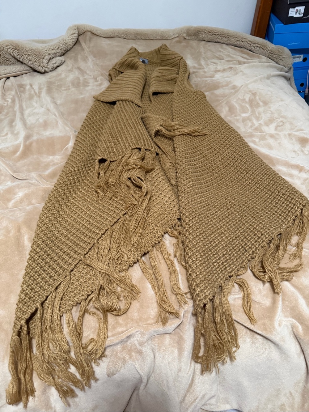 Neiman Marcus Fringed Knit Shawl Cardigan in Camel Women’s XS